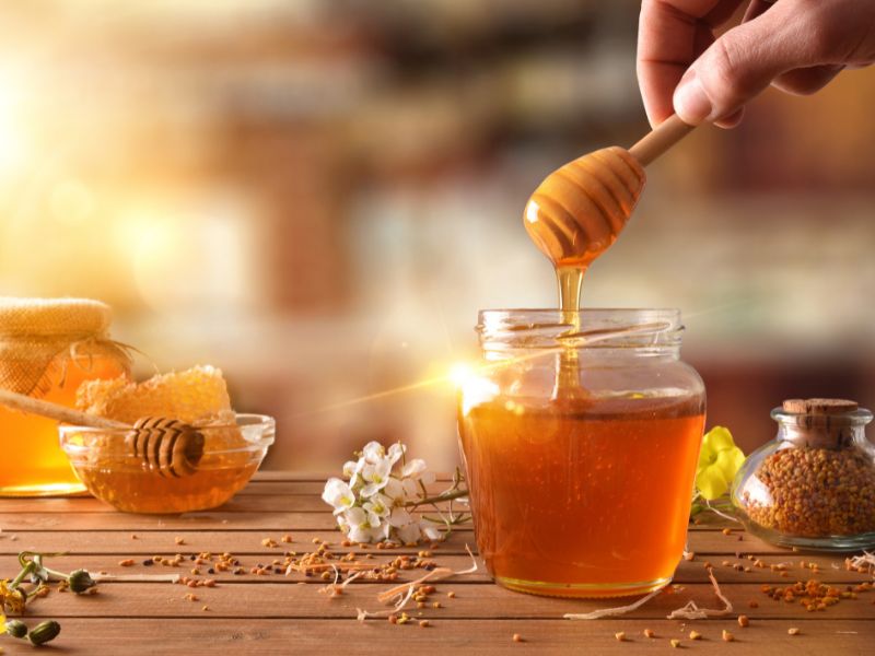 Cách nhận biết mật ong nguyên chất- Phương pháp phân biệt mật ong thật giả