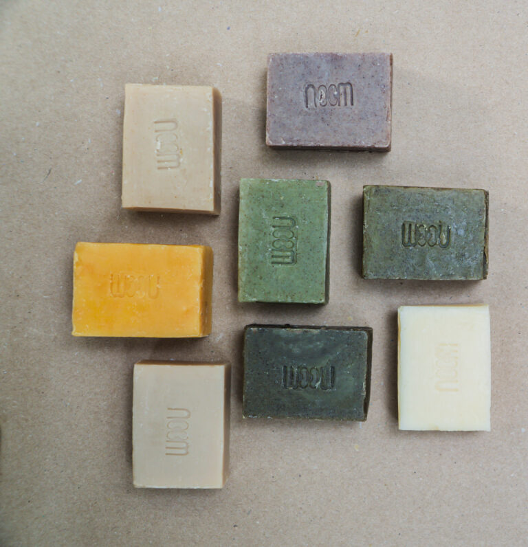 Xà bông vị rau củ  Noom - bánh 50gr (hộp 8 bánh hoặc bánh lẻ)