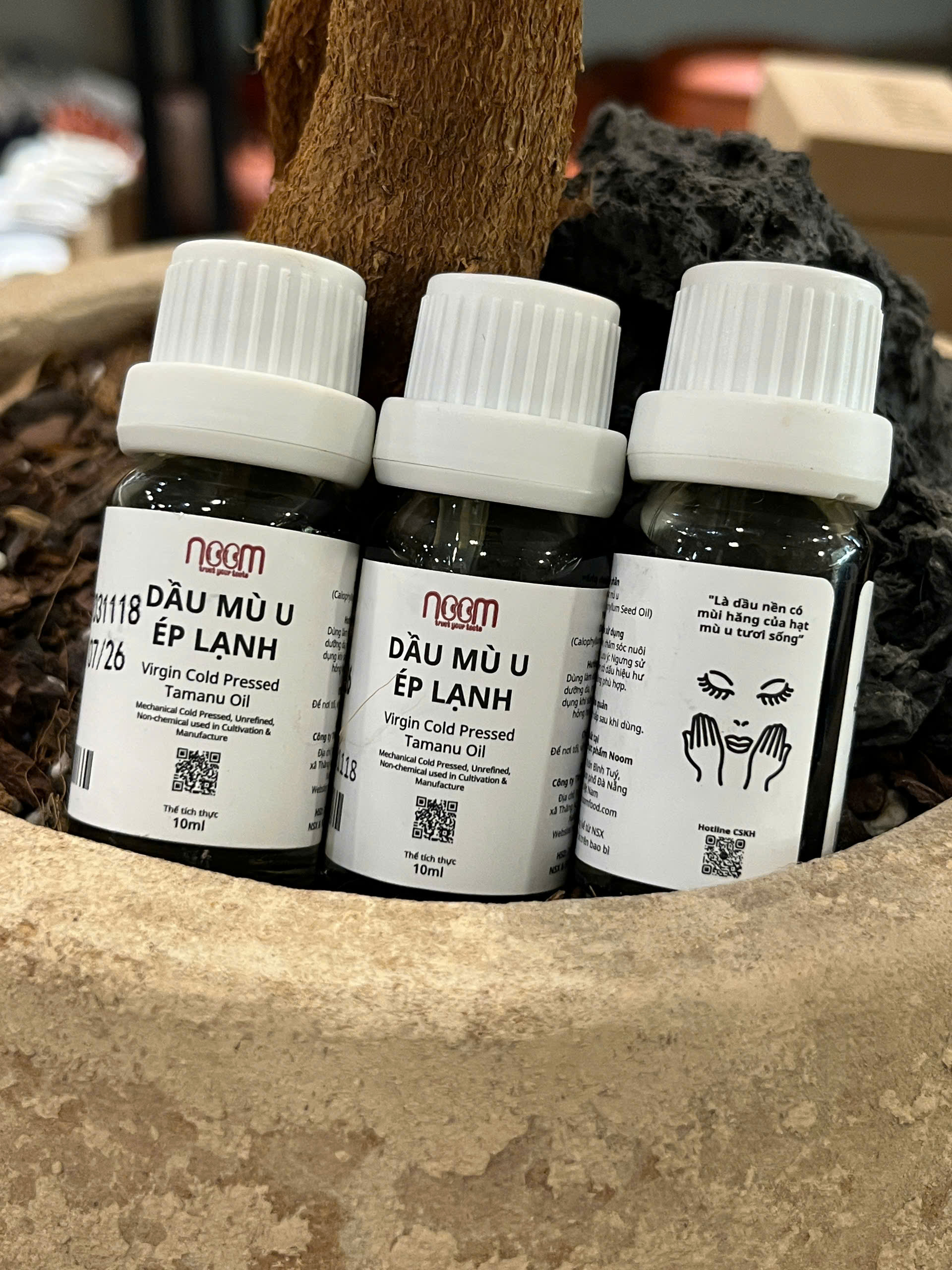 Dầu mù u ép lạnh 10ml - Noom