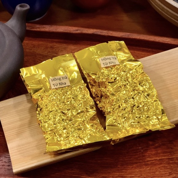 Bồ Đào Sơn Tùng (hồng trà búp tím) Phú Thọ/ Suối Giàng - Hộp 100g/ 5 gói/ 1 gói lẻ