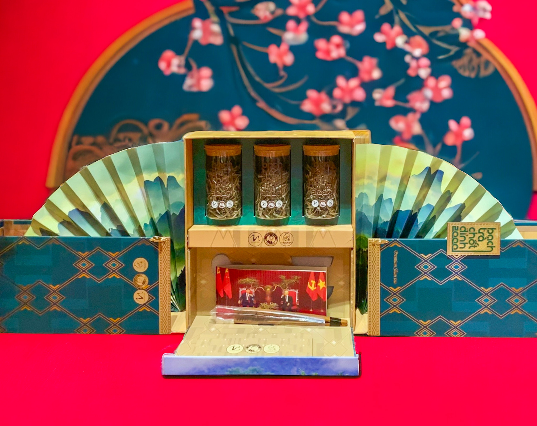 Bạch Trà Chốt Đỉnh 2000 Shan Tuyết Cổ Thụ Tây Côn Lĩnh - Hà Giang