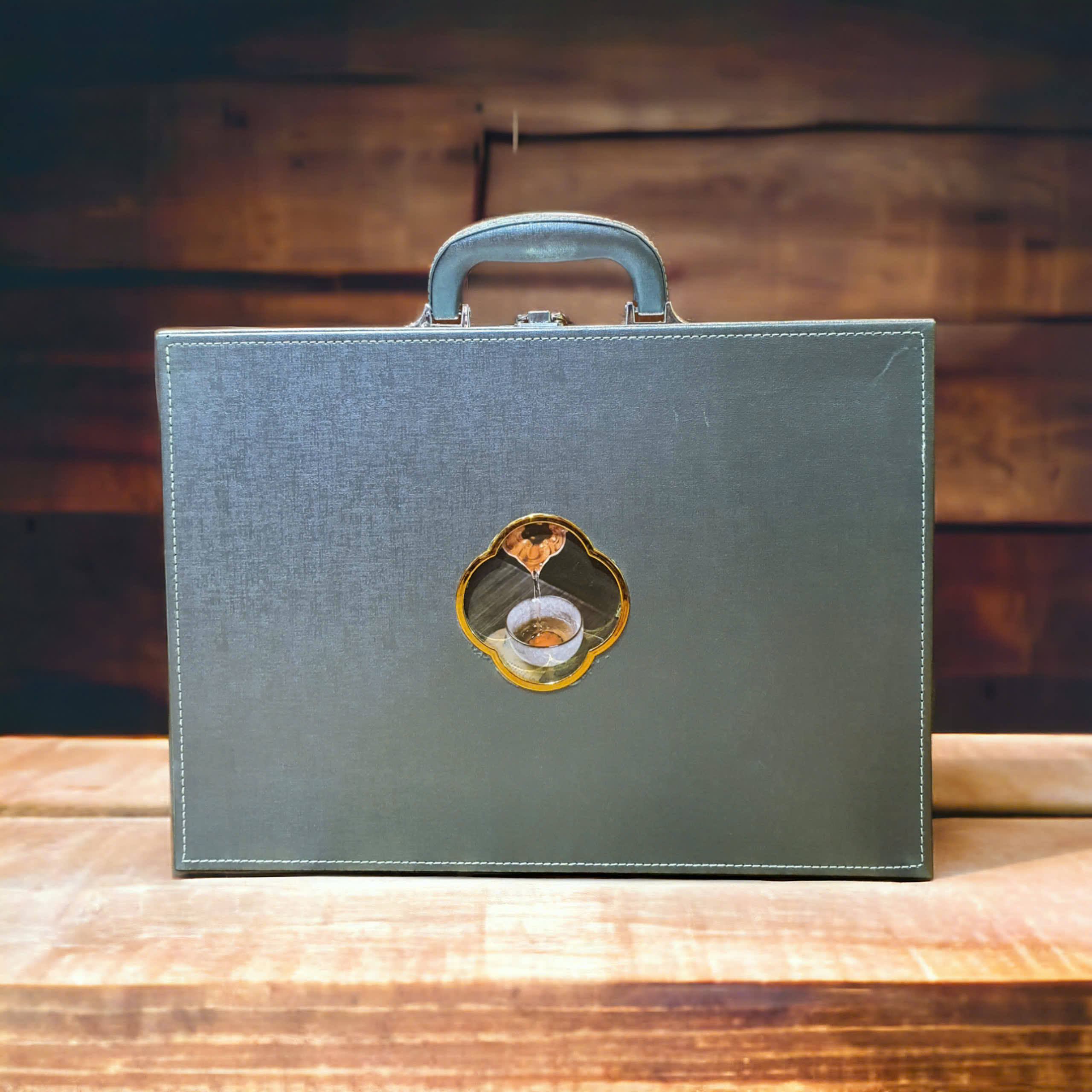 Bộ ấm trà sứ Đức Hóa, men băng rạn Long Tuyền độc đẹp