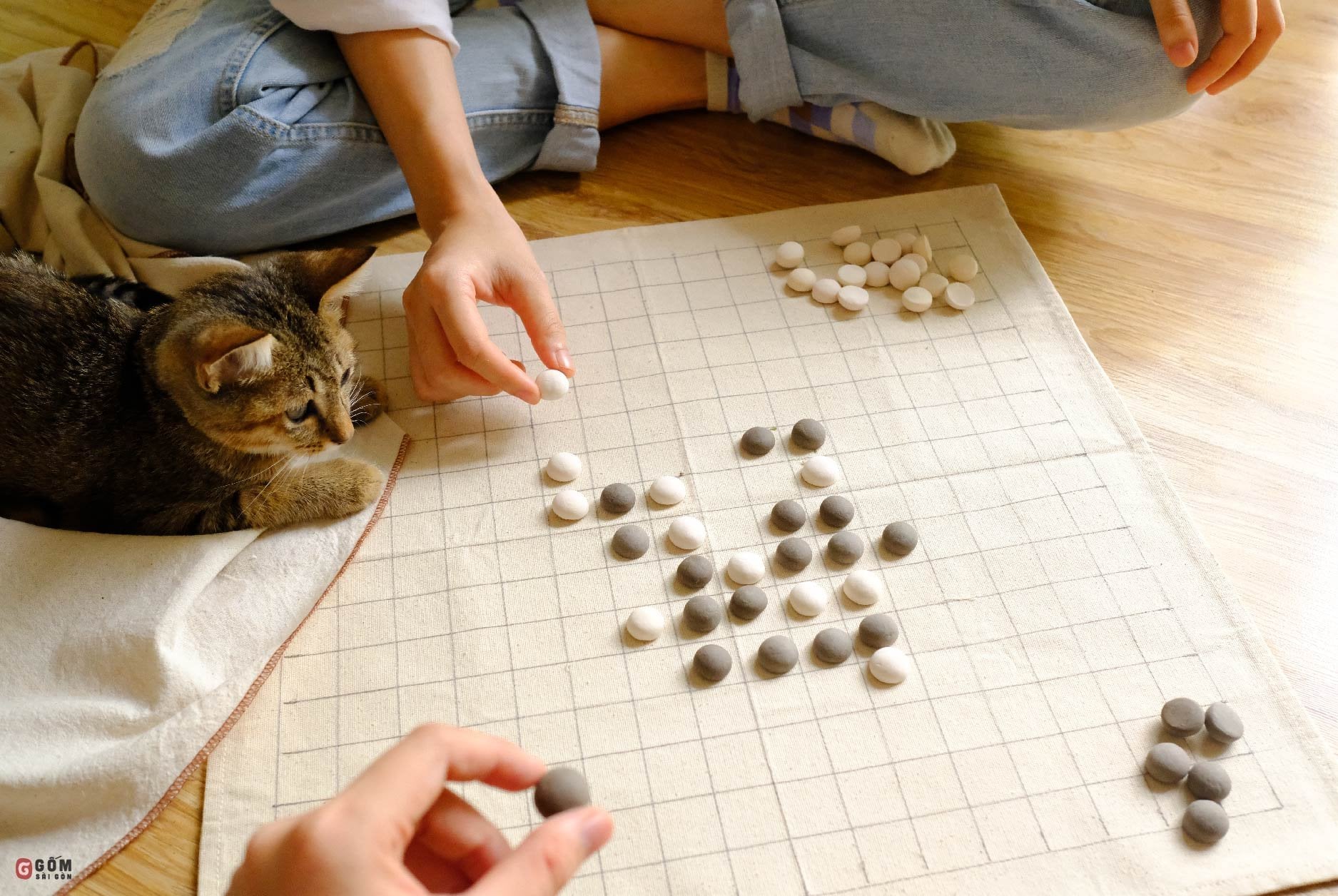 Gốm Sài Gòn (gạt tàn, lọ đốt tinh dầu, cờ caro) - handmade