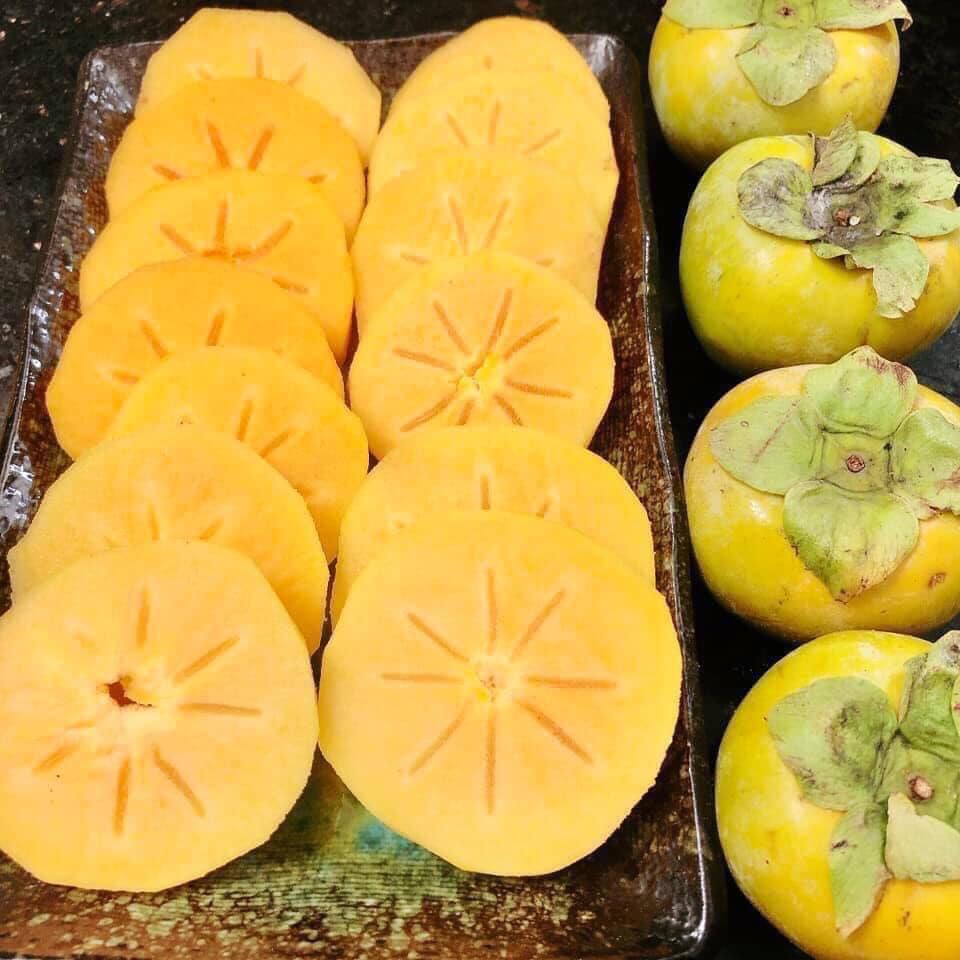 Hồng giòn giống cổ chăm bón không hóa chất (Thị Trấn Dran Đơn Dương Lâm Đồng)