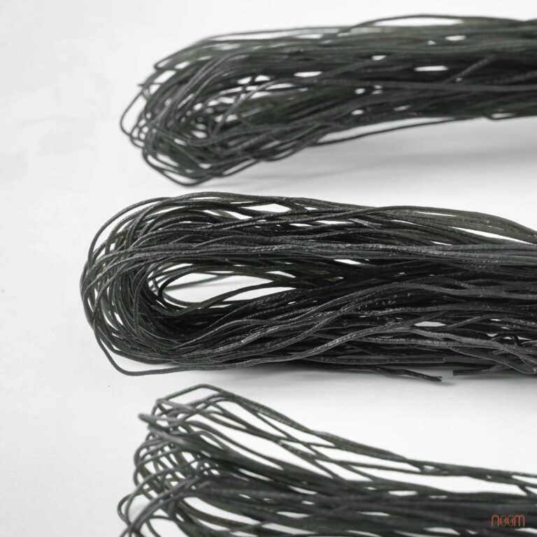 Mì Mè Đen Thơm Rằng Thơm - Noom