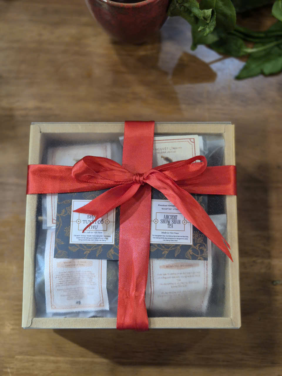 Set BST Trà Quà Tặng - Shan Tuyết Cổ Thụ Việt Nam (Vietnam Acient Snow Shan Tea giftset) - 4 loại trà