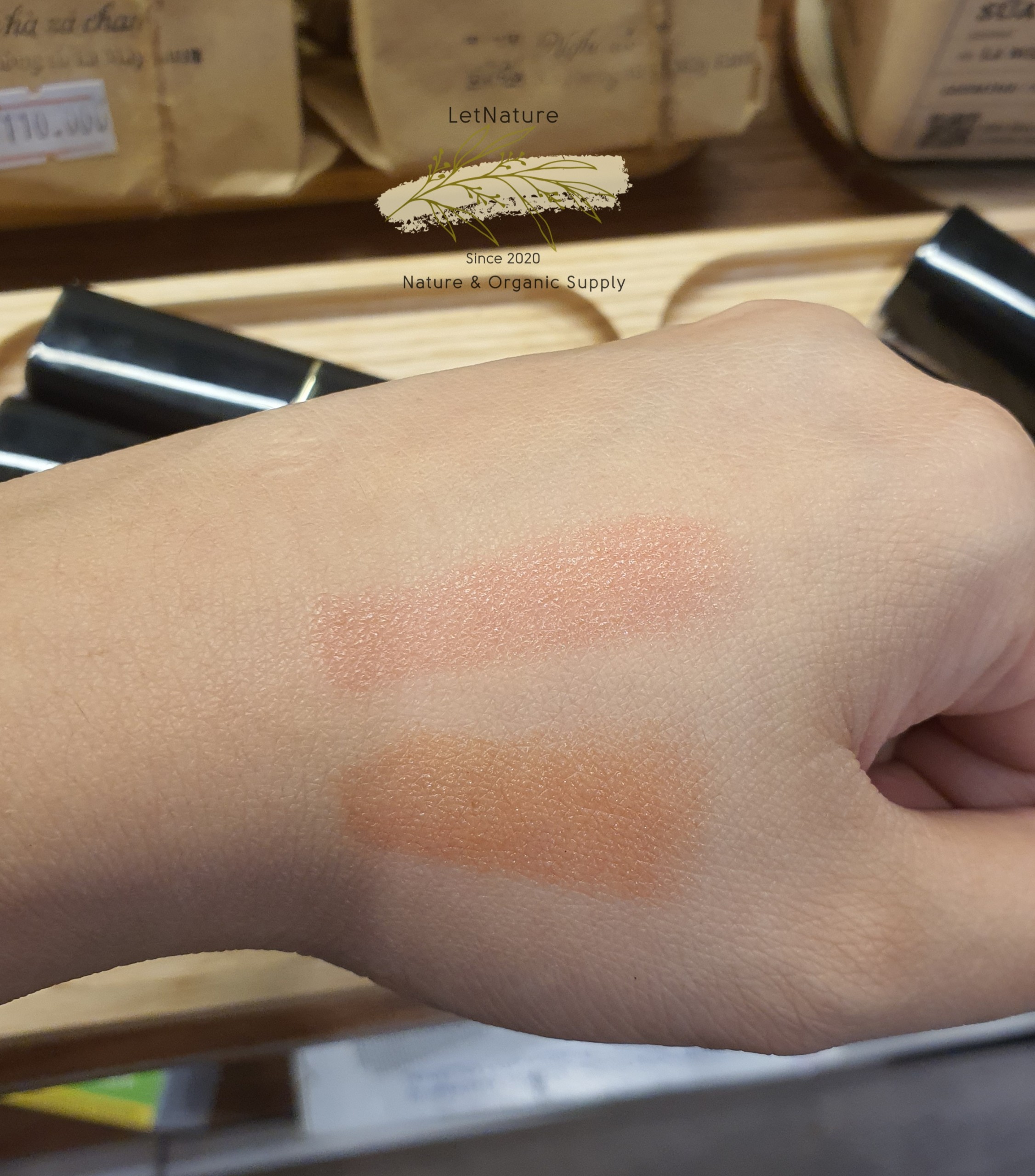 Son dưỡng môi thiên nhiên (không màu/ đỏ cam/ đỏ đất) - Lá Mây farm