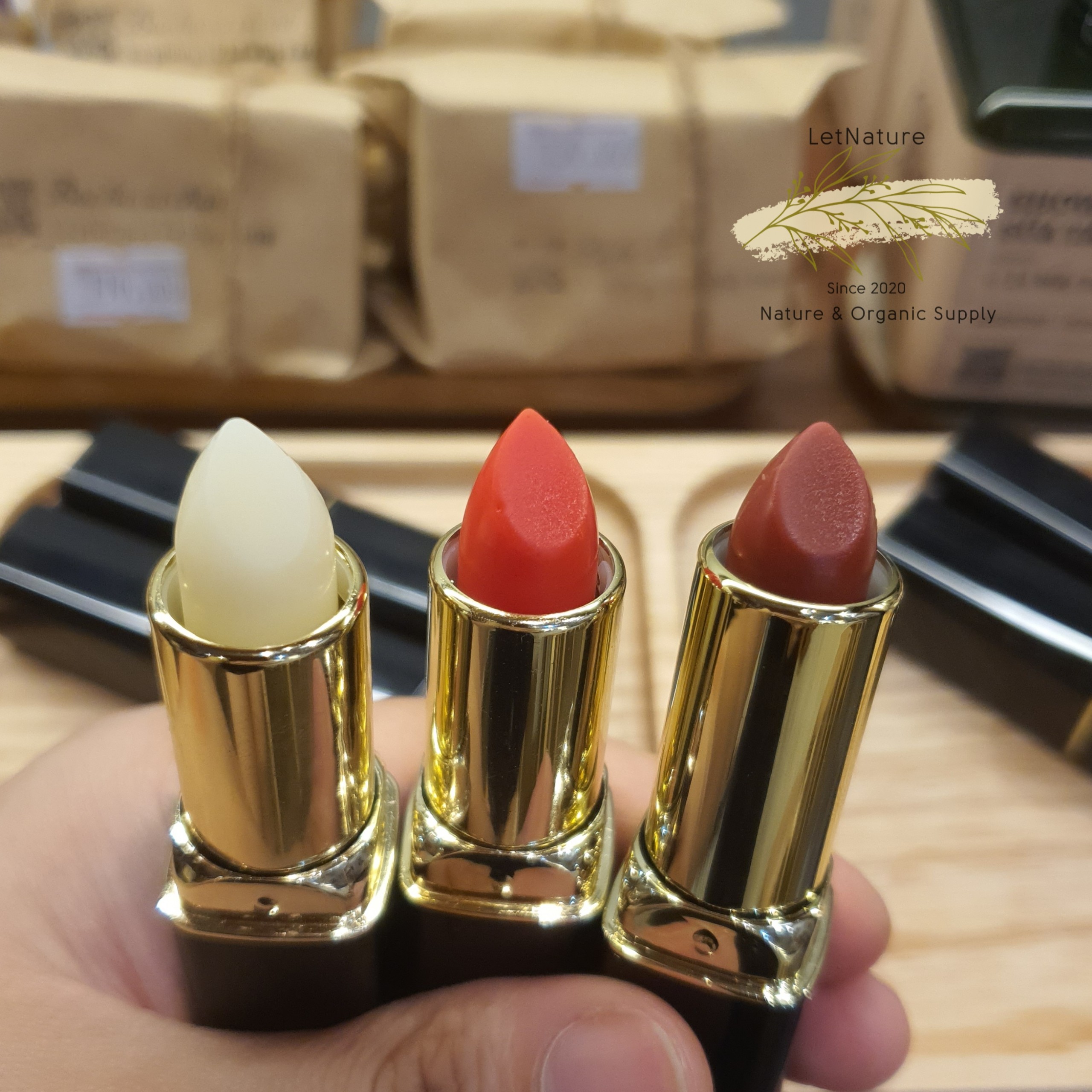 Son dưỡng môi thiên nhiên (không màu/ đỏ cam/ đỏ đất) - Lá Mây farm