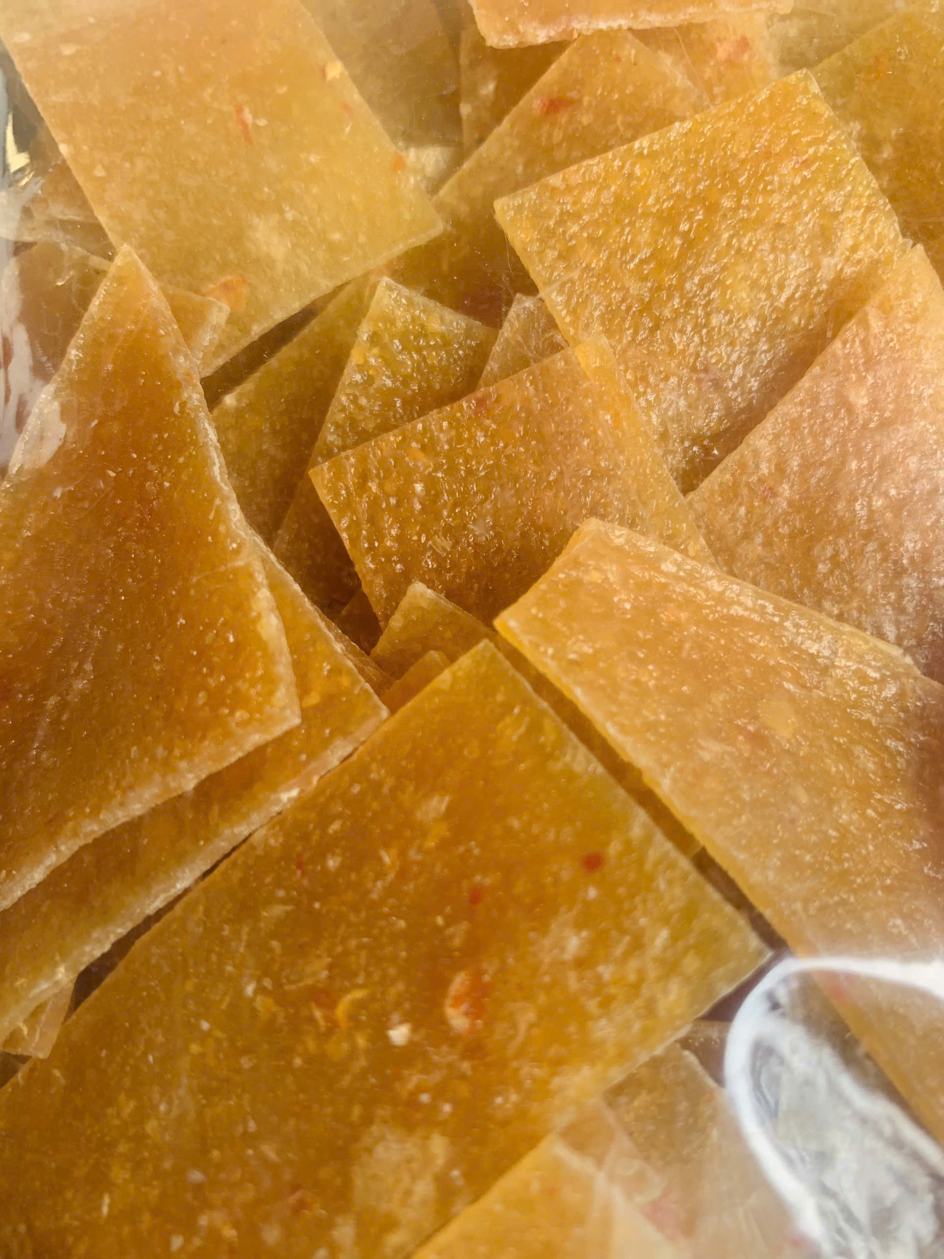 Bánh phồng tôm CON TÔM RỪNG - hộp 500gr