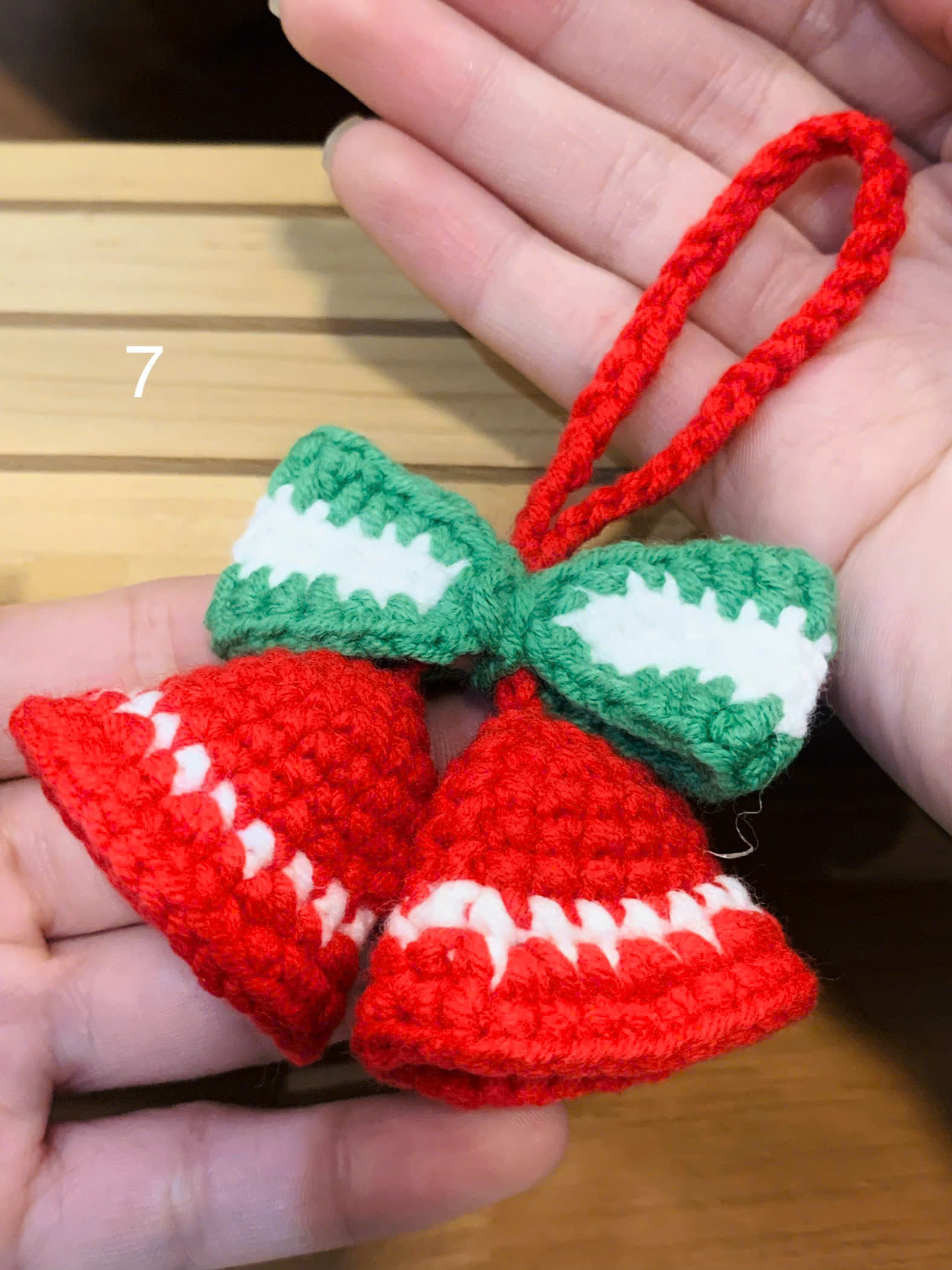 Đồ trang trí móc len handmade