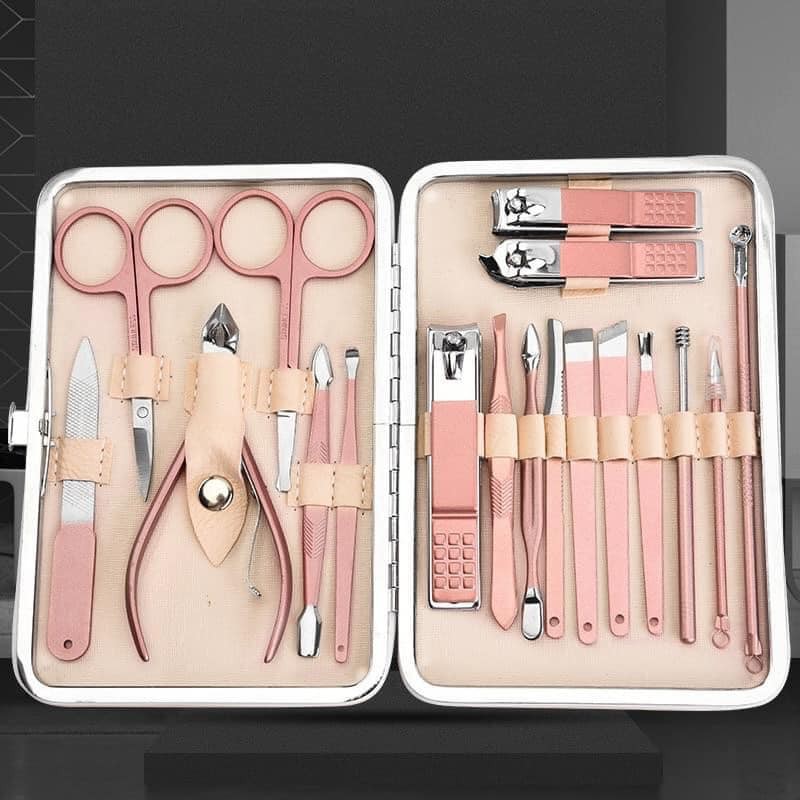 Bộ Dụng Cụ Cắt Tỉa Móng 18 Chi Tiết Đa Năng, Bộ Làm Nail Kèm Hộp  Nhỏ Gọn Siêu Đẹp Sang Chảnh A4831