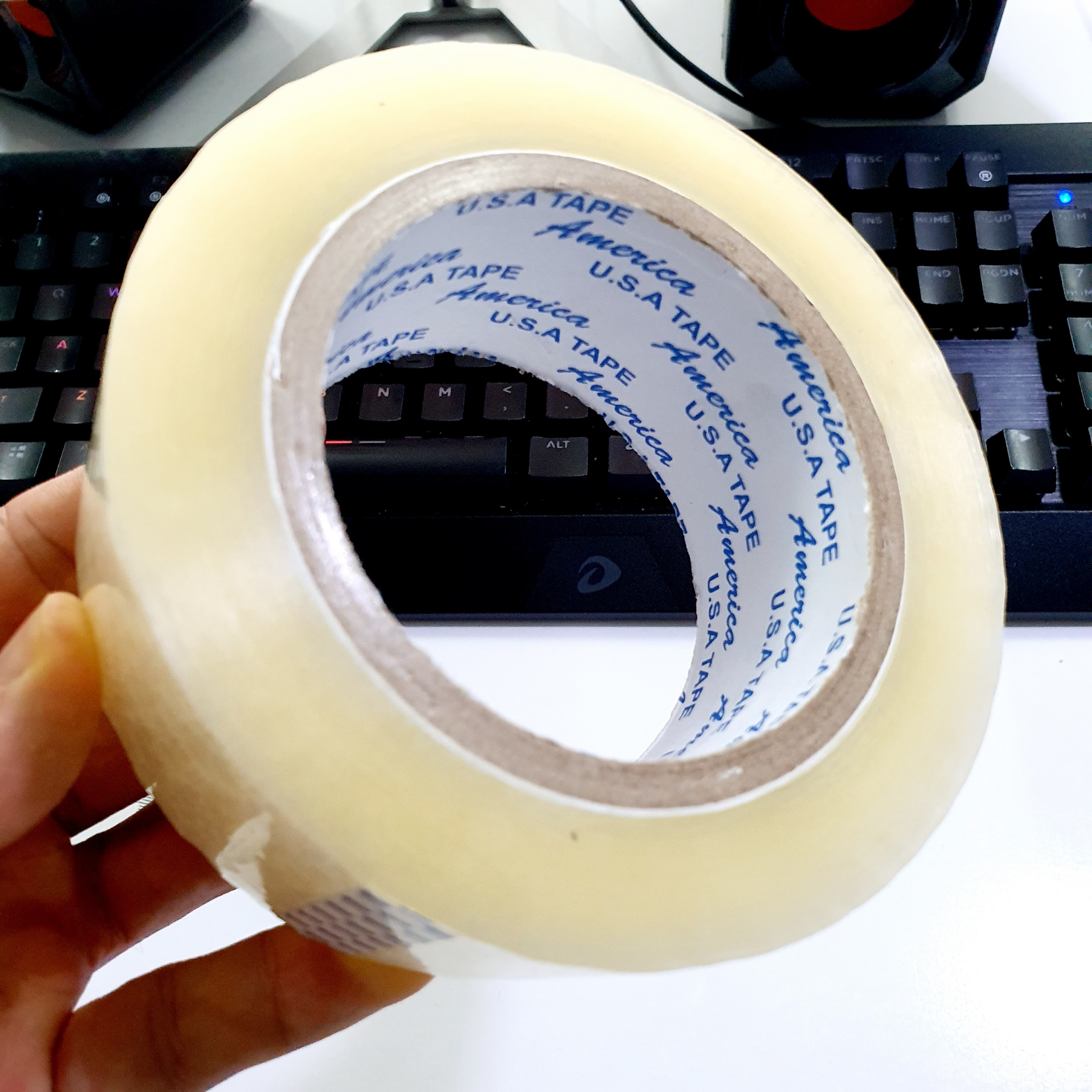 Khám Phá Sức Mạnh Của Băng Keo Trong - Vật Dụng Đa Năng Trong Cuộc Sống Hiện Đại