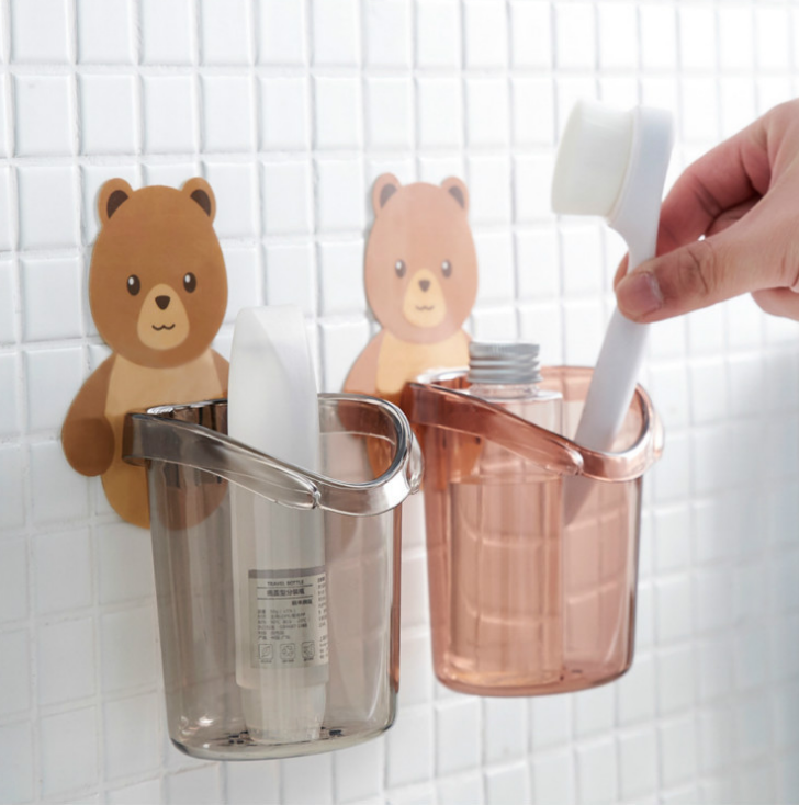 Cốc Gấu Dán Tường Đựng Bàn Chải Kem Đánh Răng A0812