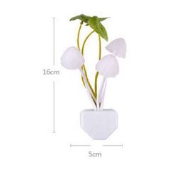 Đèn Ngủ Cảm Ứng Hình Nấm Tự Động Bật Tắt A1051