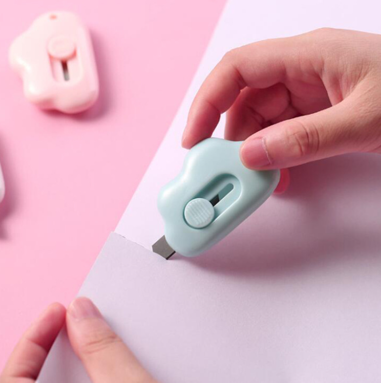 Dao cắt dọc giấy hình đám mây bỏ túi đa năng có lỗ gắn móc khóa A1337