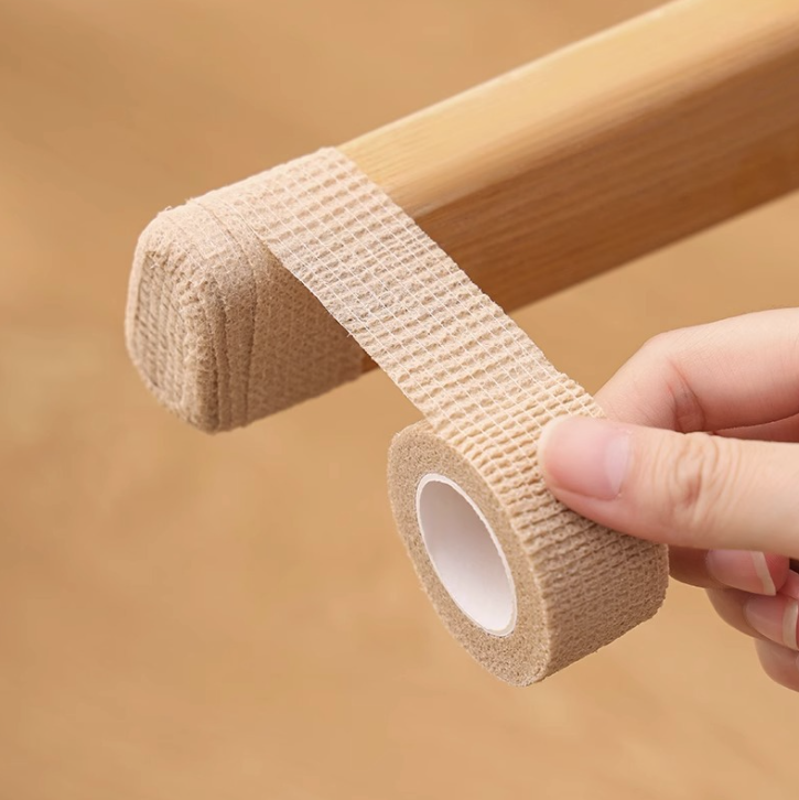 Cuộn băng keo vải không dệt bọc chân bàn ghế chống trượt chống ồn trầy sàn nhà rộng 2.5cm dài 4 mét L0354