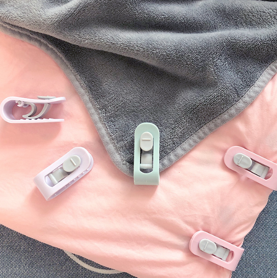 Kẹp khóa cố định chăn ga nệm trải giường chống trượt, Gài chăn ga gối nệm chống đá cho bé L0432