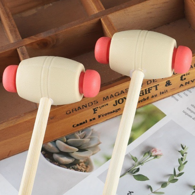 Búa massage lưng bằng gỗ kèm gãi ngứa hình bàn tay, gãi tay, búa Phật, kinh lạc, búa sống L0523