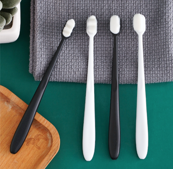 Bàn chải đánh răng Nano mềm kiểu Nhật cho trẻ em người già bàn chải mềm cho phụ nữ mang thai L0553