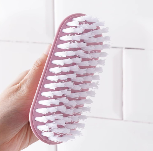 Bàn chải giặt đồ vệ sinh bàn chải chà giày chà quần áo mềm bằng nhựa có tay cầm L0652