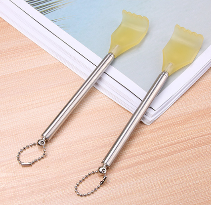 Dụng cụ cào lưng bằng thép không gỉ có thể thu vào bốn đoạn để mát xa cho người già A1057