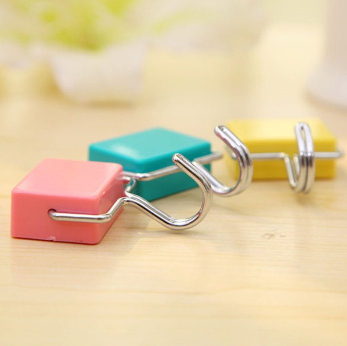 Móc nam châm màu kẹo không đục lỗ, móc sắt không dấu vết, móc nam châm không cần khoan đục A1154