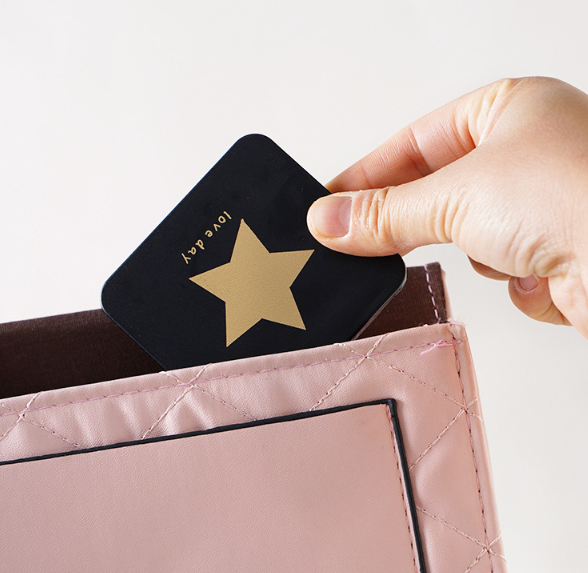 Gương vuông trang điểm mini cầm tay, gương trang điểm công chúa cầm tay có thể gập lại A1213