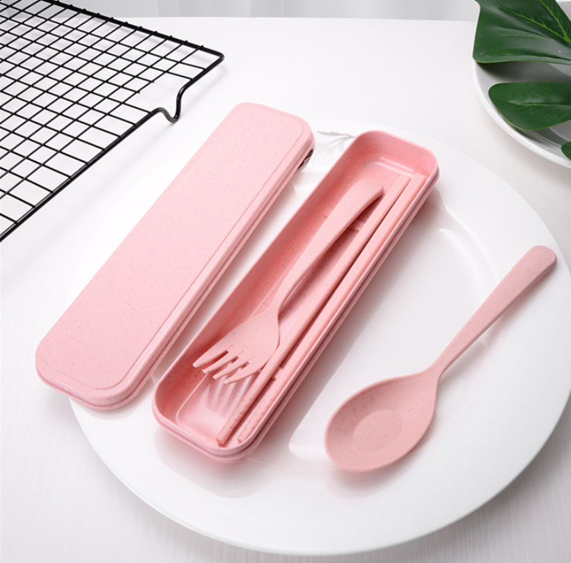 Bộ Muỗng Đũa Nĩa Nhựa Kèm Hộp Tiện mang theo du lịch hoặc sử dụng cho văn phòng mang cơm đi làm A1713