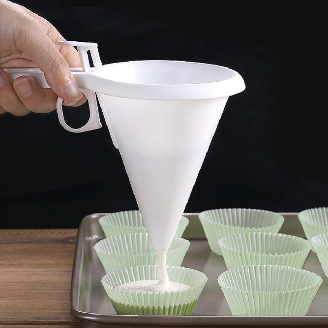 Dụng cụ chia bột bánh cầm tay, tách kem sô cô la, phễu nhọn chia bột phụ kiện làm bánh L0942
