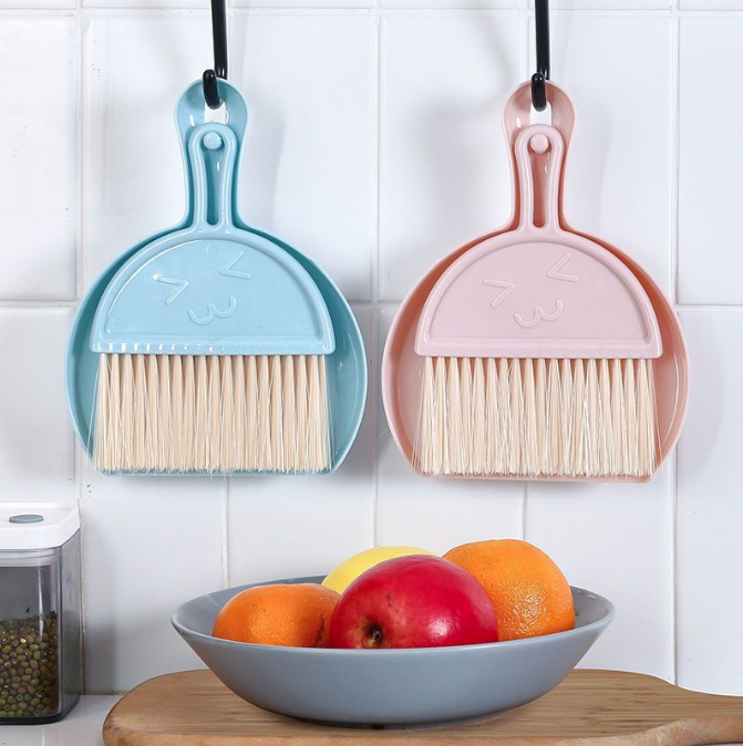 Bộ chổi và hót rác mini để bàn, bộ ki hốt rác chổi vệ sinh bàn phím máy tính ô tô, vệ sinh phòng khách sofa L1342