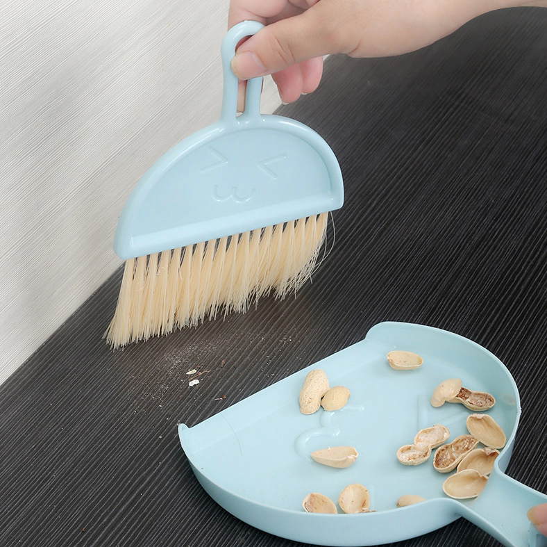 Bộ chổi và hót rác mini để bàn, bộ ki hốt rác chổi vệ sinh bàn phím máy tính ô tô, vệ sinh phòng khách sofa L1342