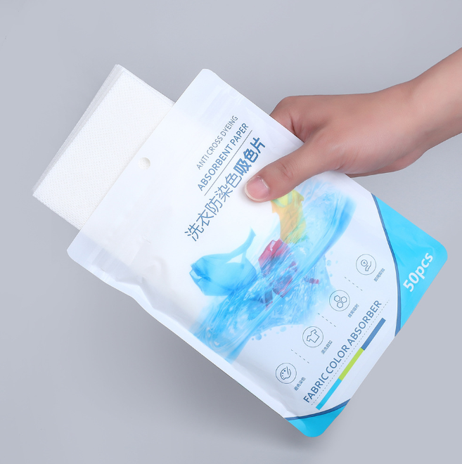 Bịch 50 miếng giấy thấm màu giặt quần áo hỗn hợp ngăn ố màu, giấy giặt ngăn quần áo bị nhiễm màu L1443