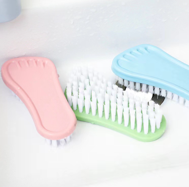 Bàn chải giặt đồ lông mềm hình bàn chân bàn chải chà chân tay vệ sinh tắm rửa không sợ làm đau da L1632