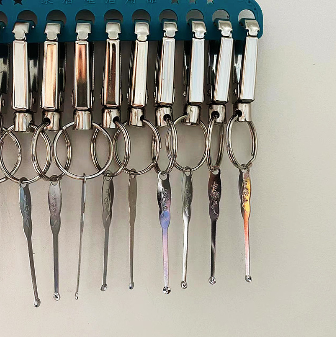 Móc treo chùm chìa khóa Basic lớn, treo bông ngoáy tai và móc chìa khóa A1243