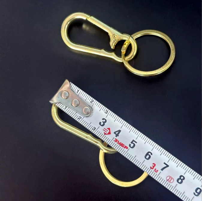 Móc khóa thắt lưng ô tô kim loại màu vàng dành cho cả nam và nữ, móc treo chùm chìa khóa A1327