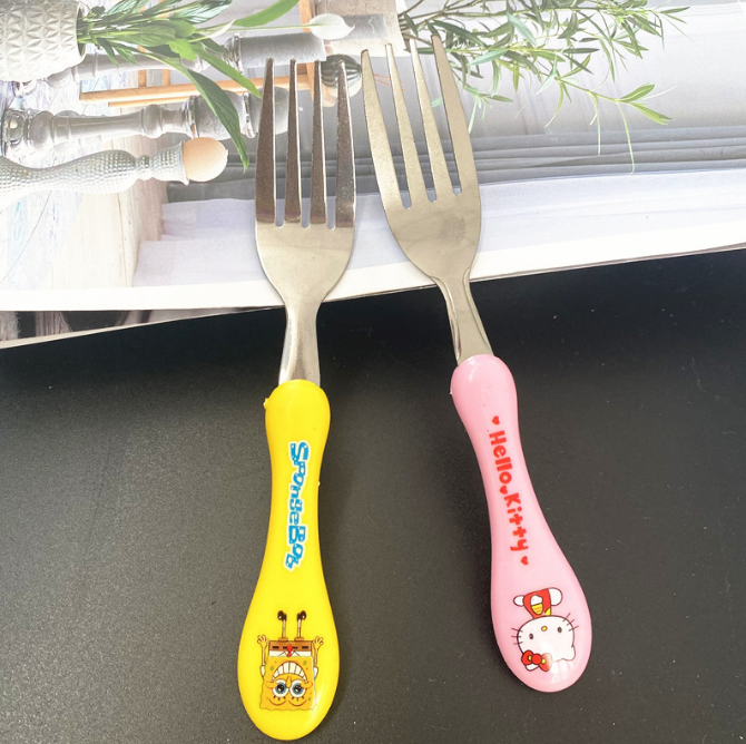 Nĩa hoạt hình nhiều màu sắc cho trẻ em, nĩa trái cây hoạt hình dễ thương A1355