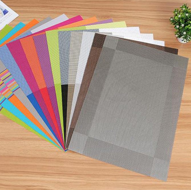 TẤM LÓT BÀN PHONG CÁCH CHÂU ÂU T0732