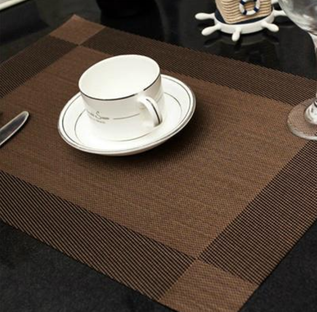 TẤM LÓT BÀN PHONG CÁCH CHÂU ÂU T0732