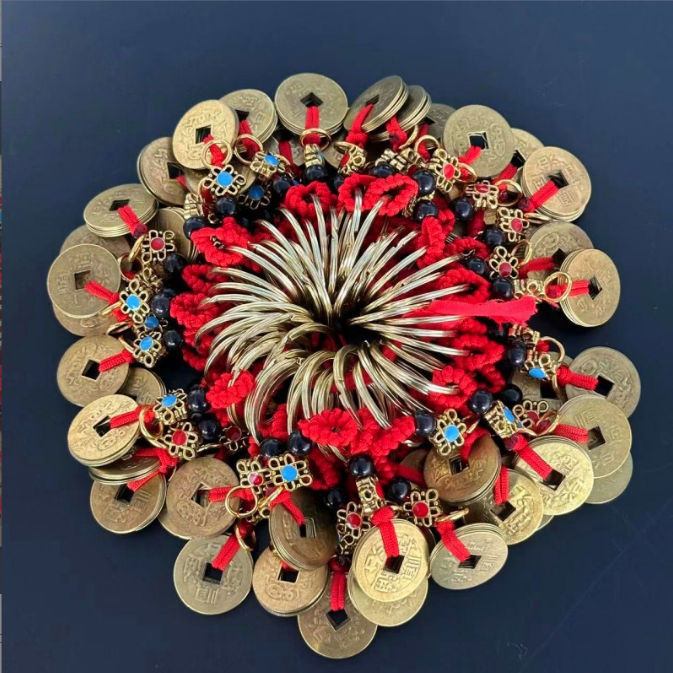 Móc khóa 5 đồng xu móc khóa Dây thừng thắt nút đỏ hình ngũ hoàng đế A4832