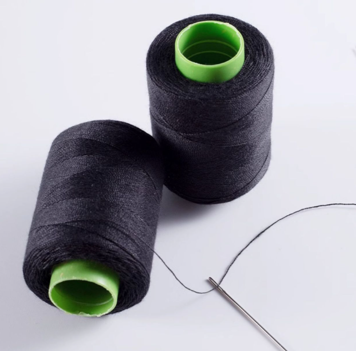 Bộ 2 cuộn chỉ khâu đen trắng cỡ lớn, chỉ may đa năng dùng vá quần áo, phụ kiện may mặc tiện dụng L2142