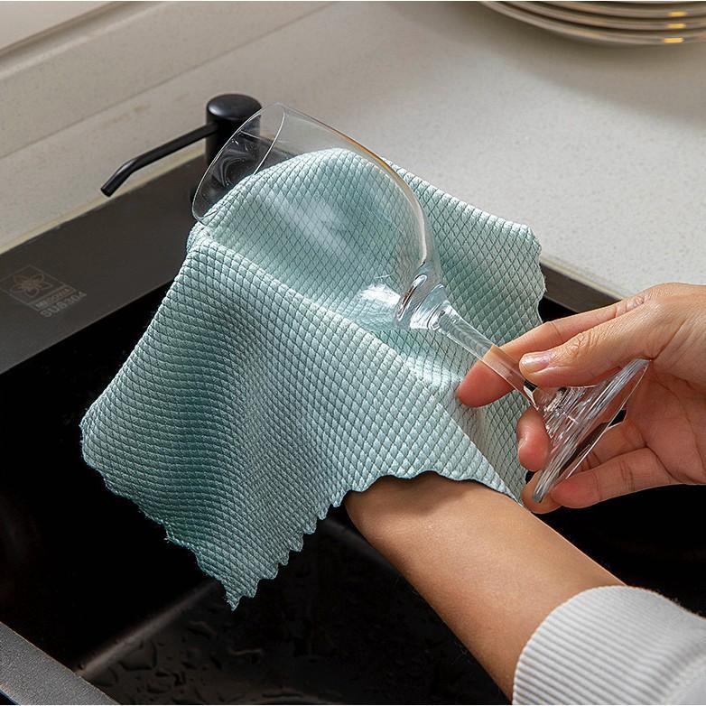 Khăn Vảy Cá Thấm Hút Nước Lau Kính Lau Chén Bát Đa Năng A0333