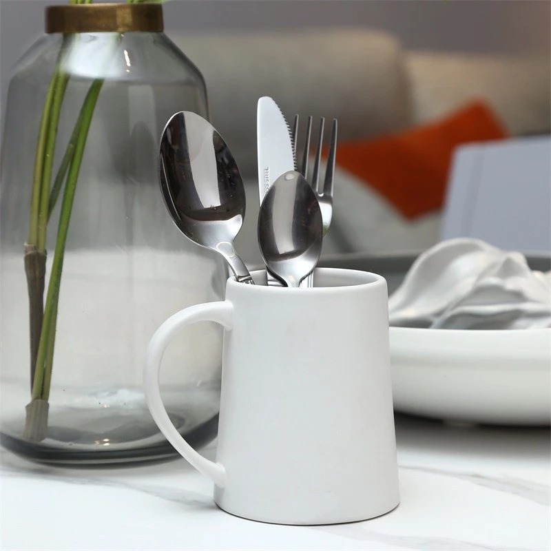 Hộp 4 Dao Muỗng Nĩa Thìa Inox Cao Cấp Sáng Bóng Cho Bàn Tiệc Gia Đình, Quán Ăn, Nhà Hàng A2842