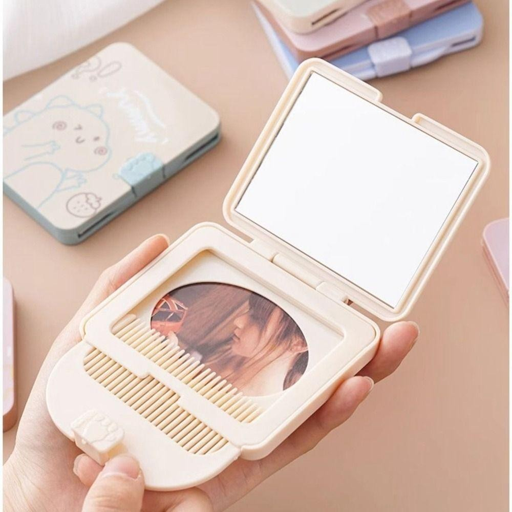 Gương Mini Nắp Gập Kèm Lược Trang Điểm Bỏ Túi A1322