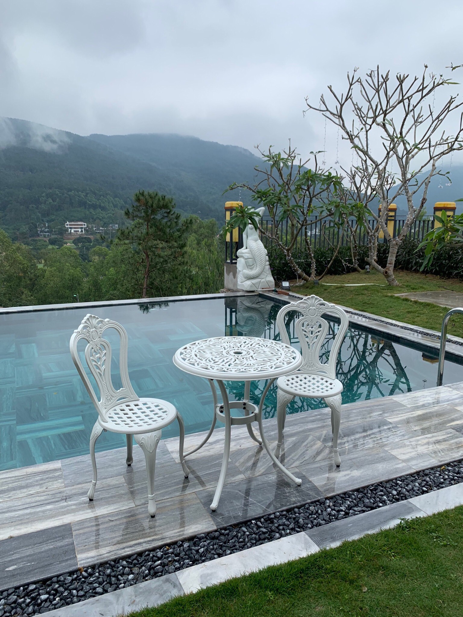 Tiêu Chí Lựa Chọn Bàn Ghế Ban Công
