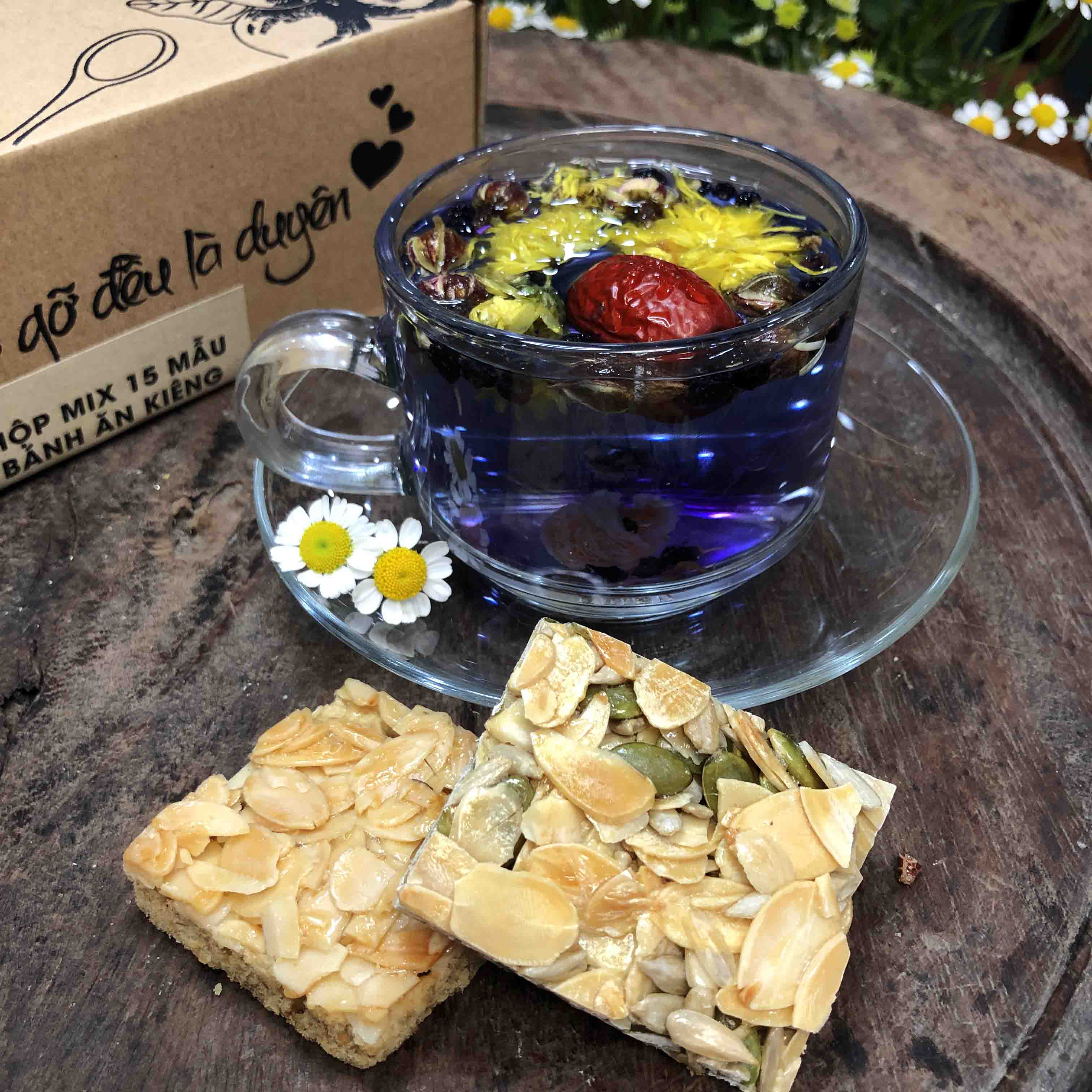 Bánh ngói ngũ hạt healthy