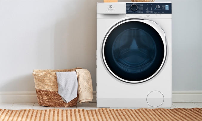 Máy giặt Electrolux Inverter 10 kg EWF1042Q7WB thiết kế nhỏ gọn tinh tế