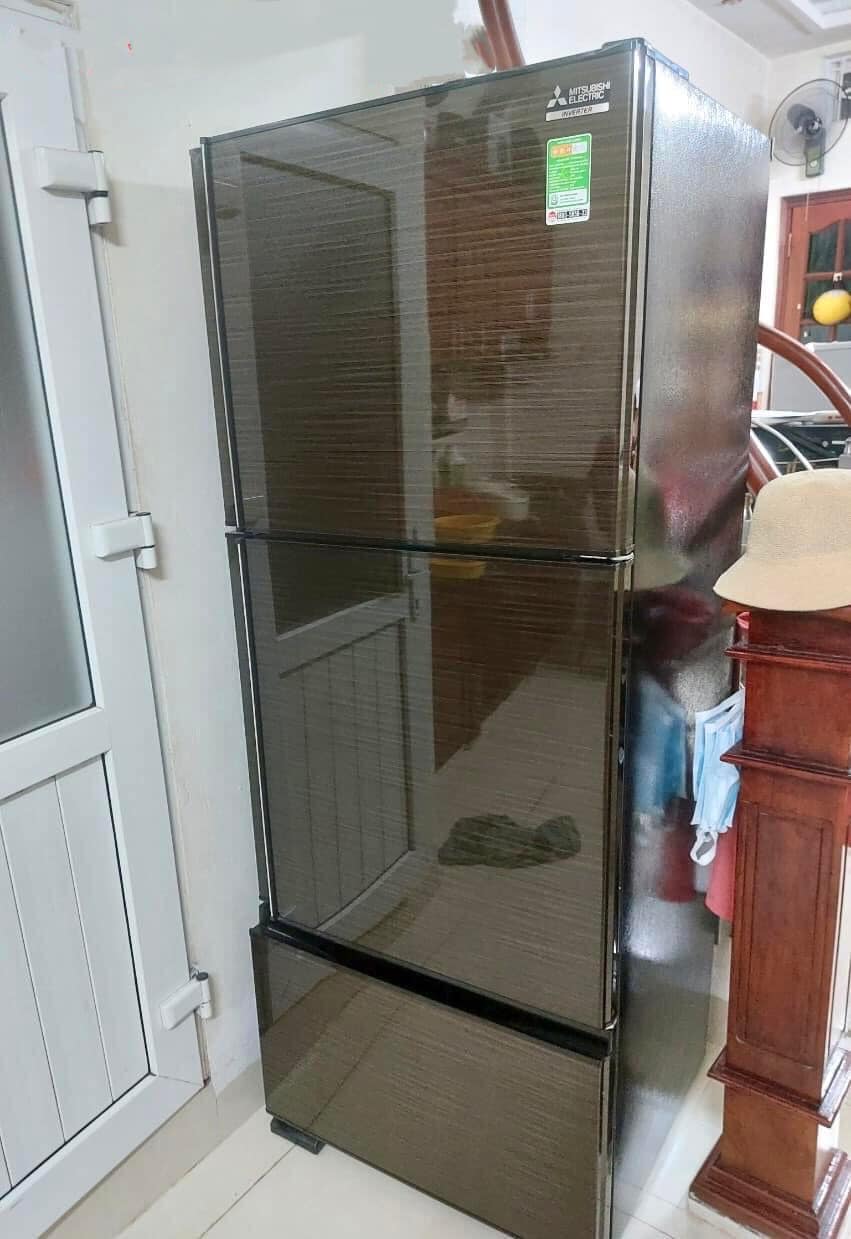 Tủ lạnh Mitsubishi inverter 414 lít MR-V50ER-BRW-V tại Hà Nội