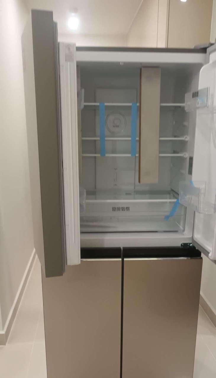 Tủ lạnh Sharp 4 cánh inverter 362 lít SJ-FX420VG-CH giá rẻ
