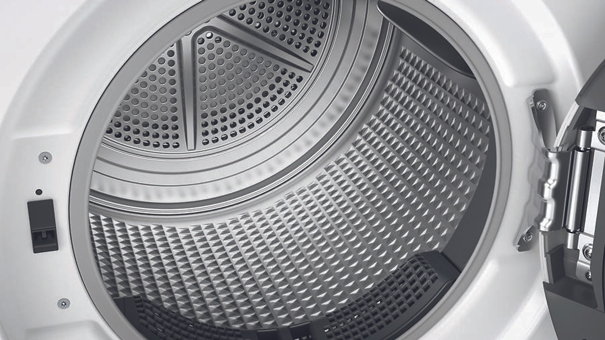 Máy sấy ngưng tụ Whirlpool 8 kg FFTCM118XBEE giá rẻ