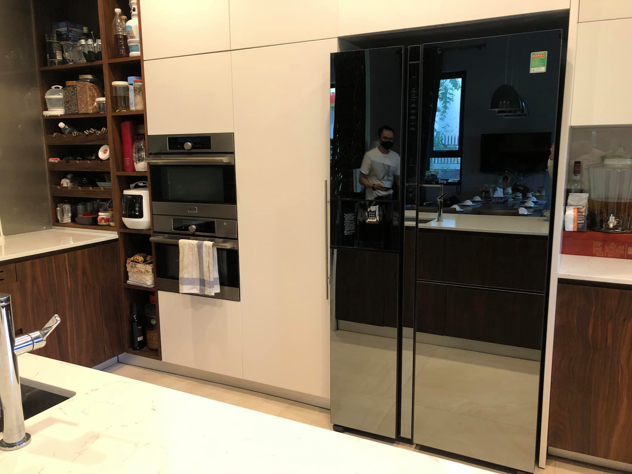 Tủ lạnh Hitachi side by side 3 cánh 569 lít inverter R-MY800GVGV0(D) (MIR)